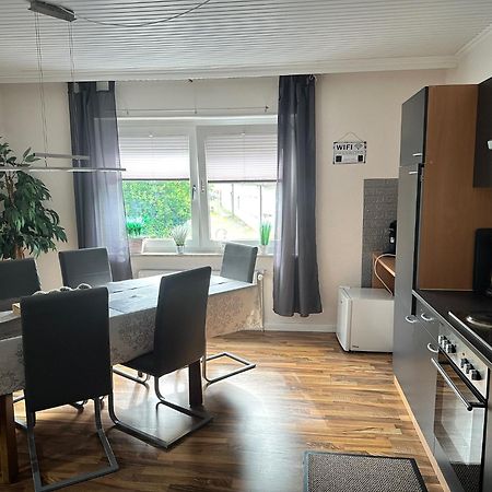 Ferienhaus Naehe Bad-Gandersheim Mit 5 Schlafzimmer Winzenburg Buitenkant foto