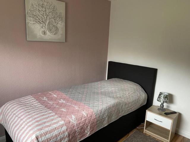 Ferienhaus Naehe Bad-Gandersheim Mit 5 Schlafzimmer Winzenburg Buitenkant foto
