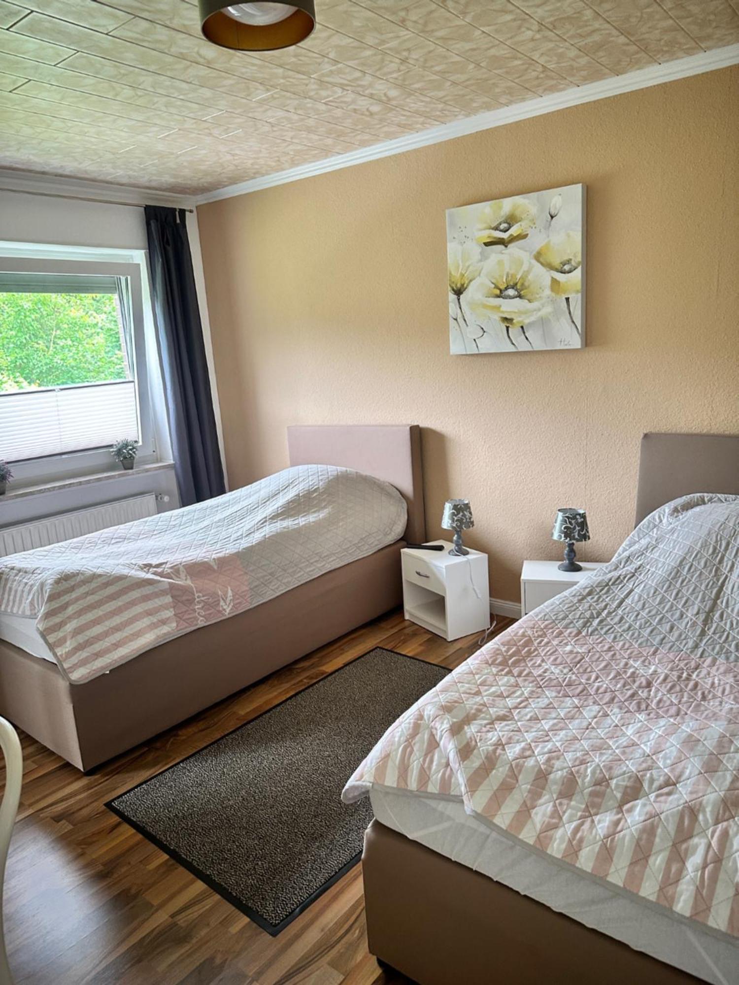 Ferienhaus Naehe Bad-Gandersheim Mit 5 Schlafzimmer Winzenburg Buitenkant foto